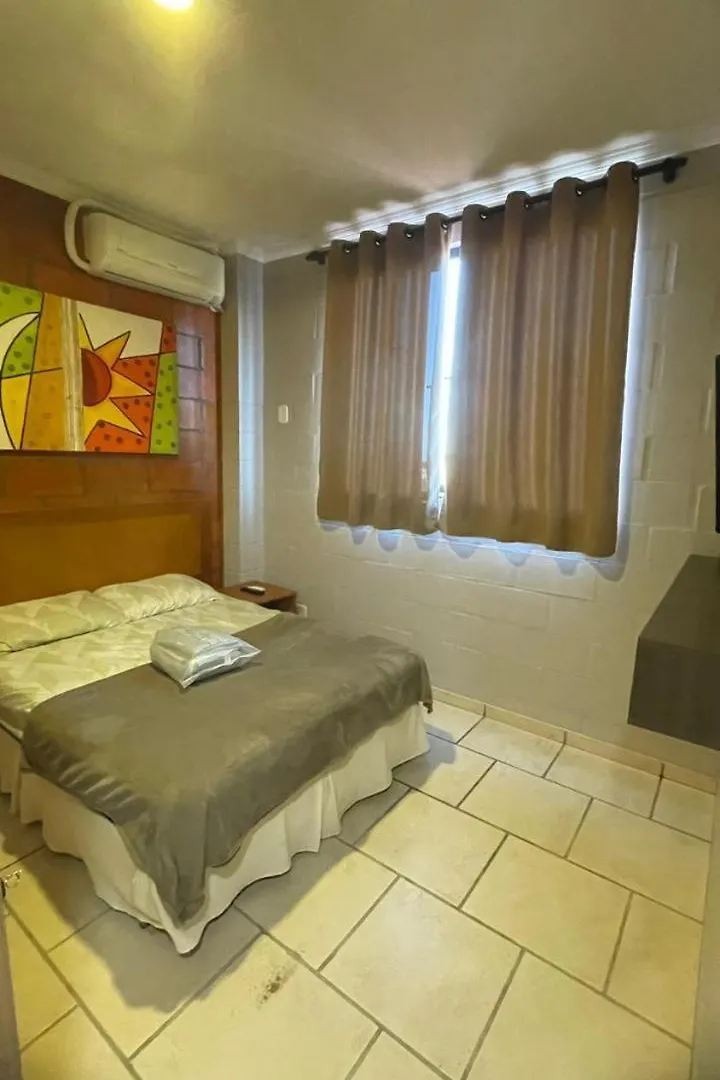 Apartamento Em Frente A Praia Grande アハイアウ・ド・カボ アパート